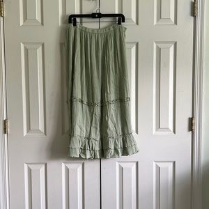 *Vintage White Stag tiered skirt.